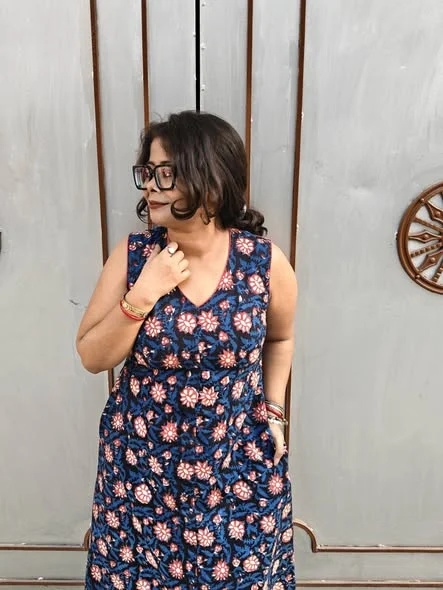 Midnight Bloom Shift Dress1